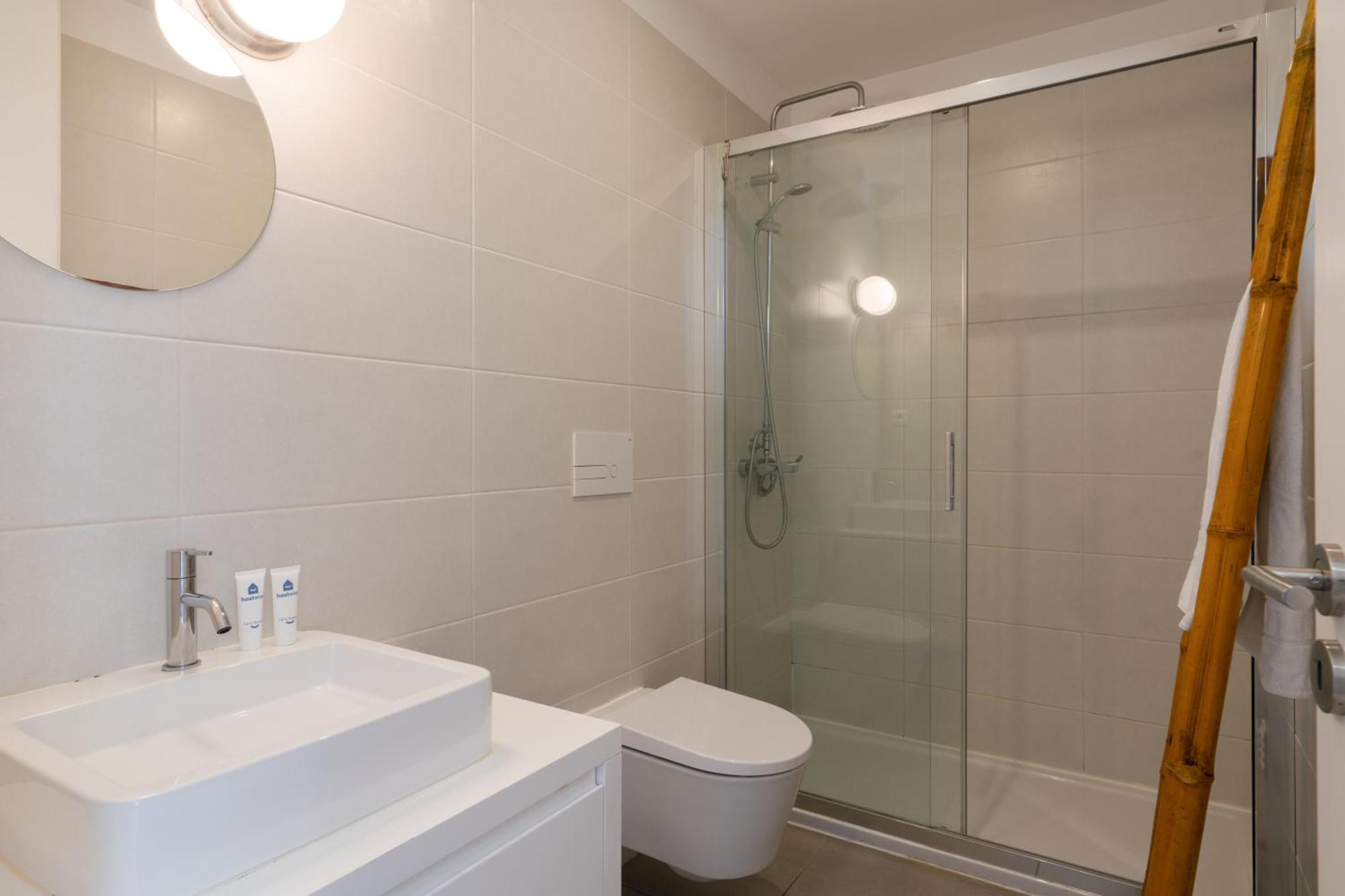 Host Wise - Charming Welcoming Flat - Centrally Located Porto Eksteriør billede