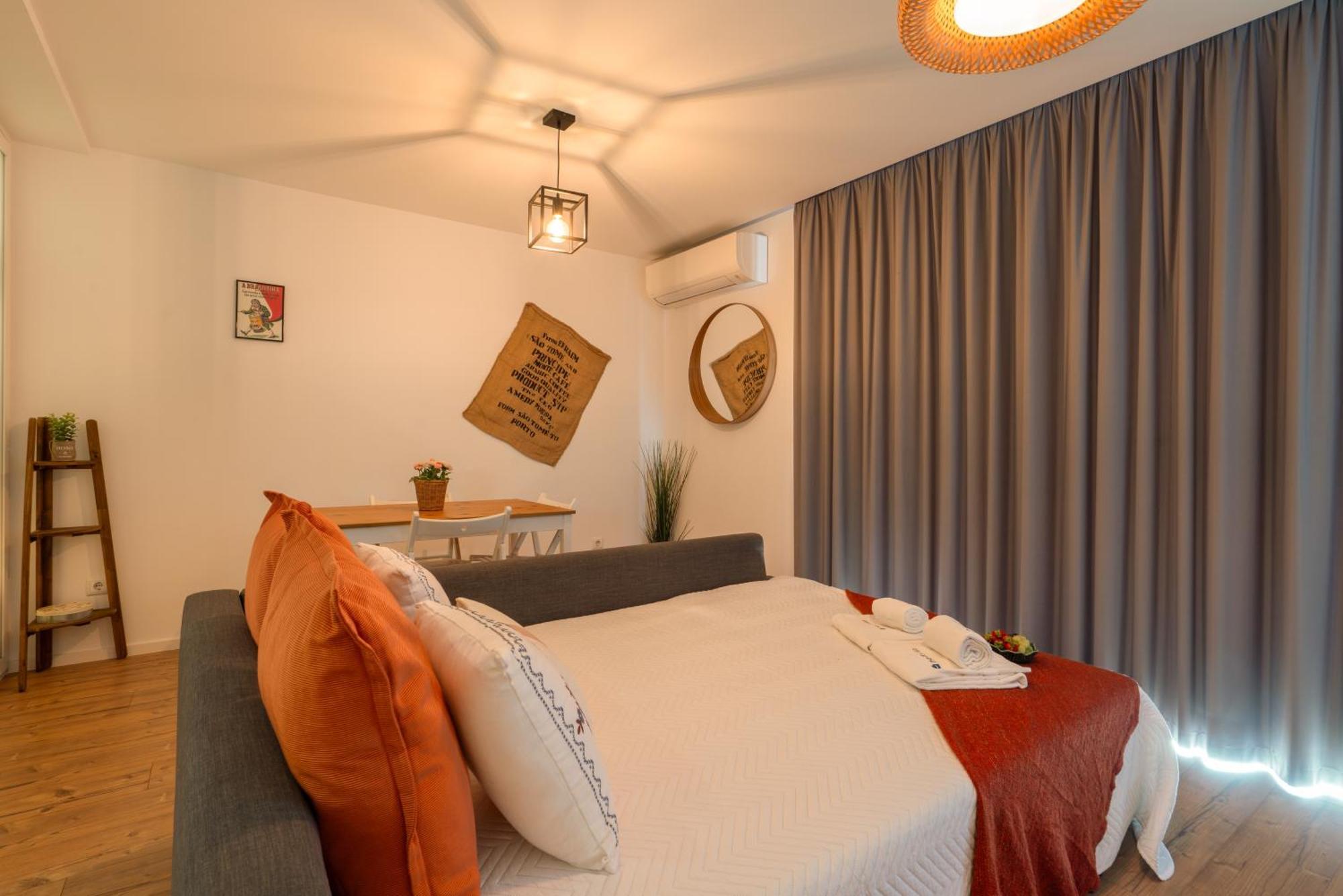 Host Wise - Charming Welcoming Flat - Centrally Located Porto Eksteriør billede