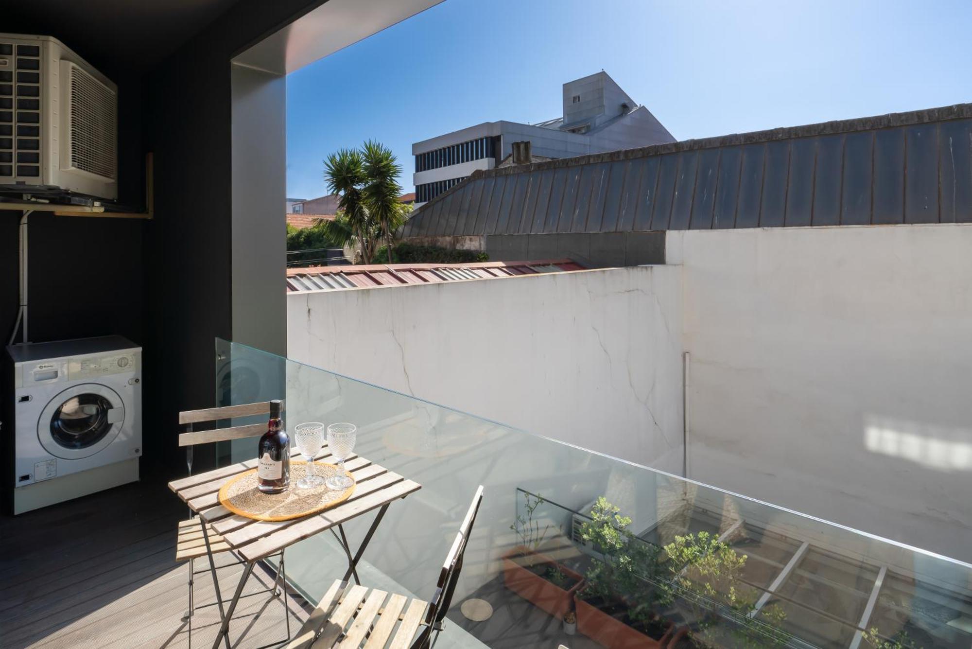 Host Wise - Charming Welcoming Flat - Centrally Located Porto Eksteriør billede
