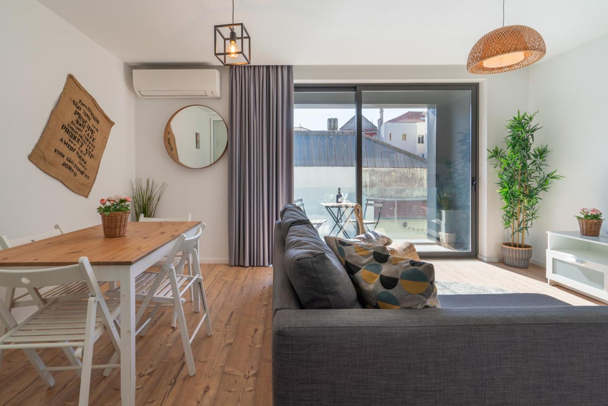 Host Wise - Charming Welcoming Flat - Centrally Located Porto Eksteriør billede