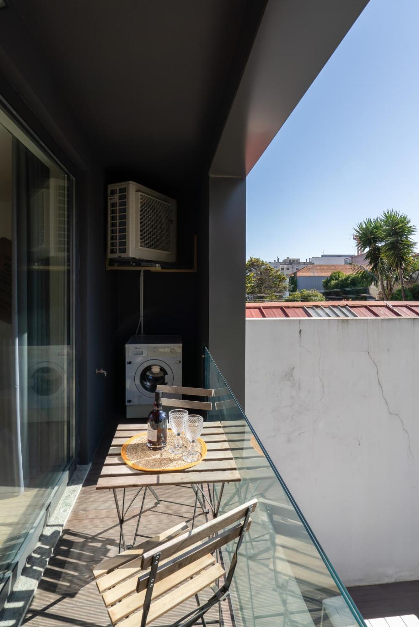 Host Wise - Charming Welcoming Flat - Centrally Located Porto Eksteriør billede