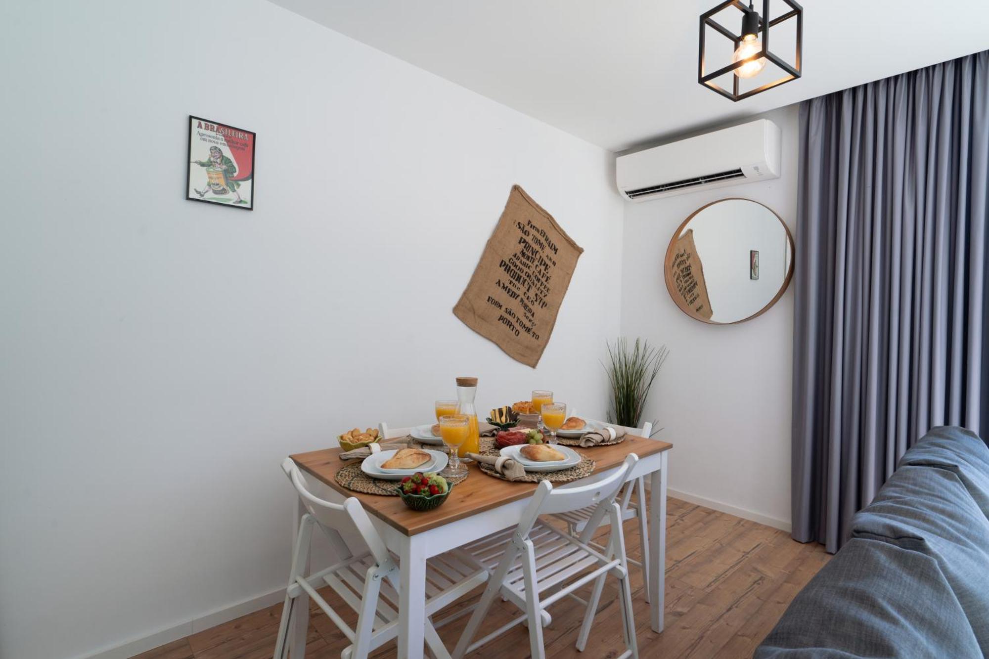Host Wise - Charming Welcoming Flat - Centrally Located Porto Eksteriør billede